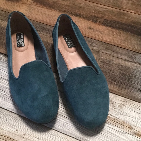 me too yalec nubuck loafer